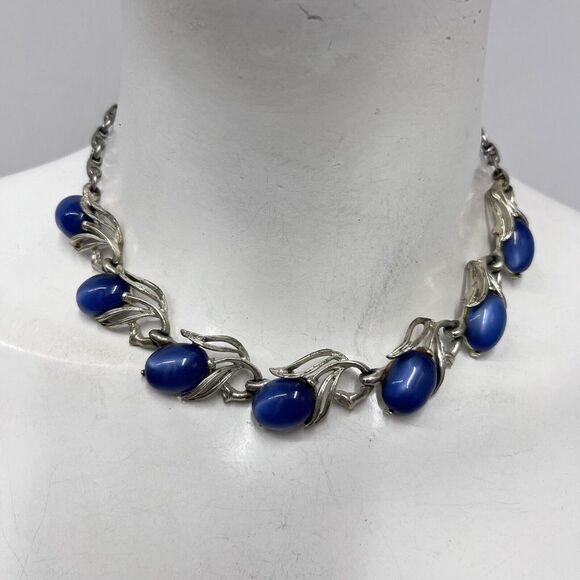 Vintage Lisner Blue Stone Necklace Silver Metal From 11‎ 3/4" to 16" Long - Picture 1 of 7